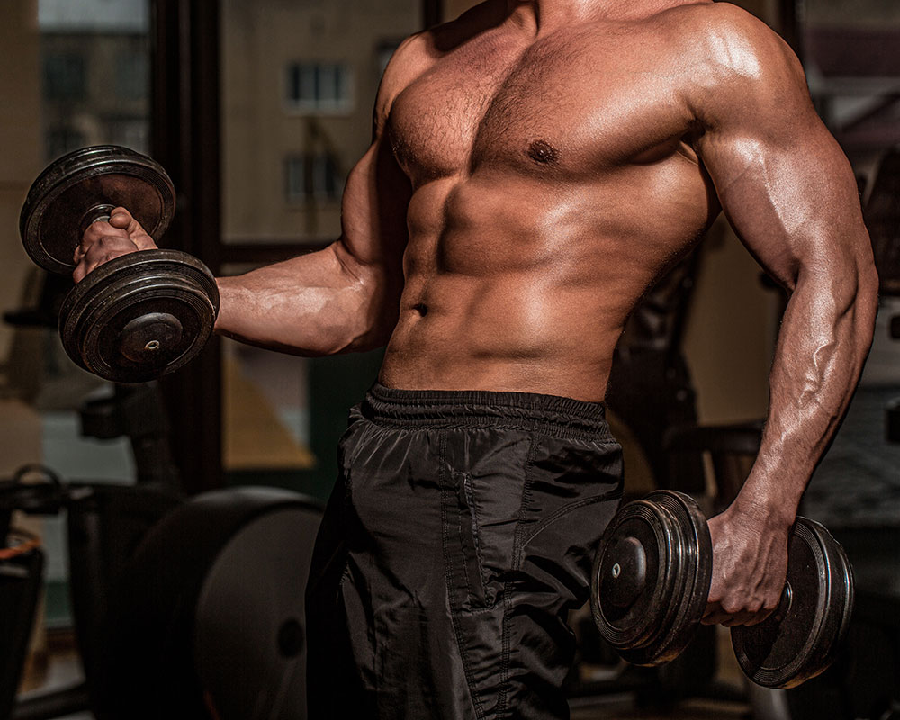 body builder using supplements